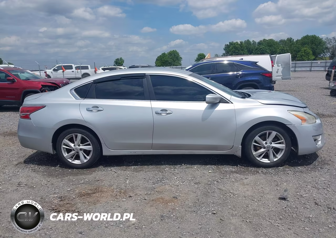2015 Nissan Altima 2.5 Sv VIN:1N4AL3AP2FC582950 - 13