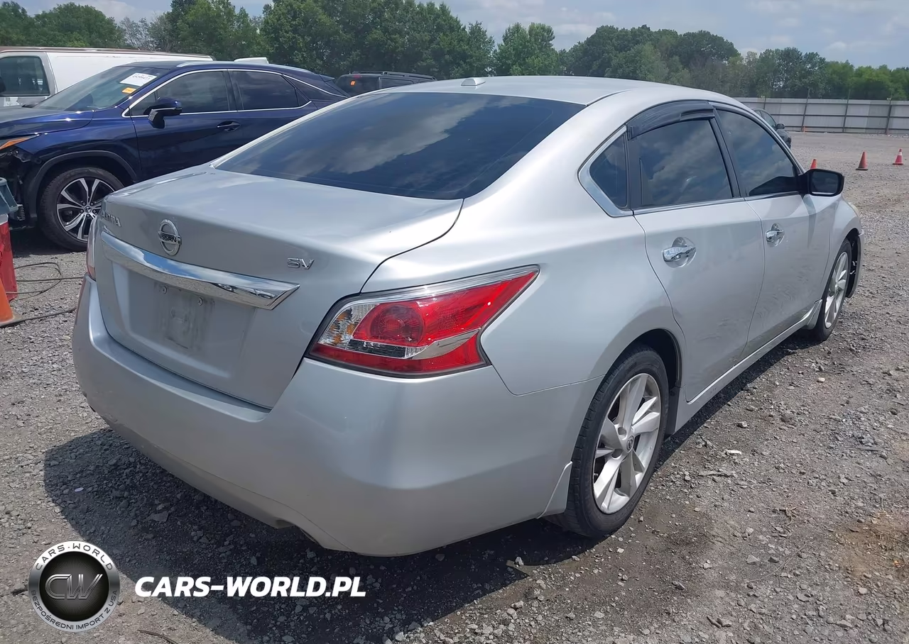 2015 Nissan Altima 2.5 Sv VIN:1N4AL3AP2FC582950 - 4