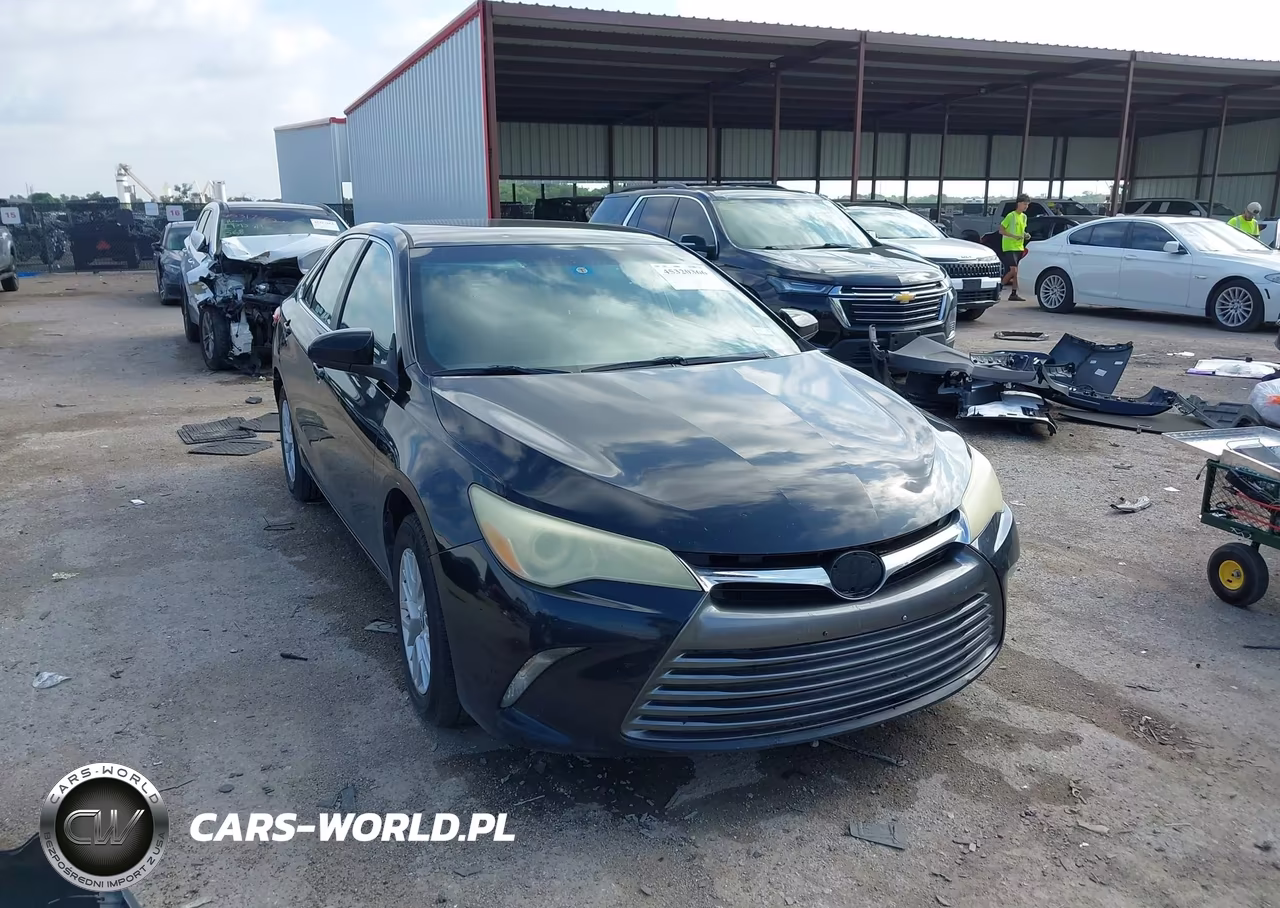 2016 Toyota Camry Le