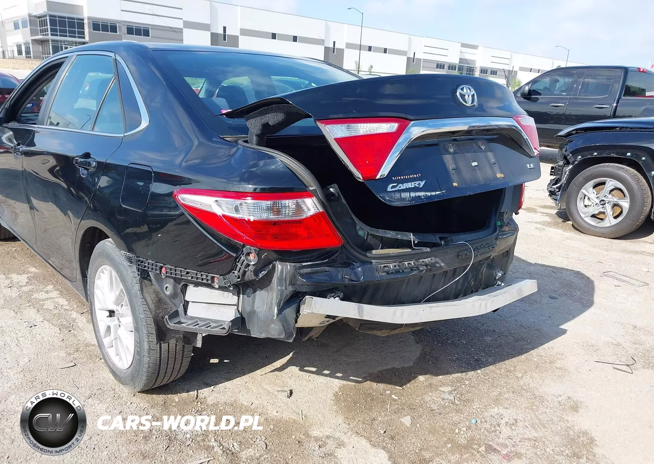 2016 Toyota Camry Le VIN:4T1BF1FK4GU162346 - 6