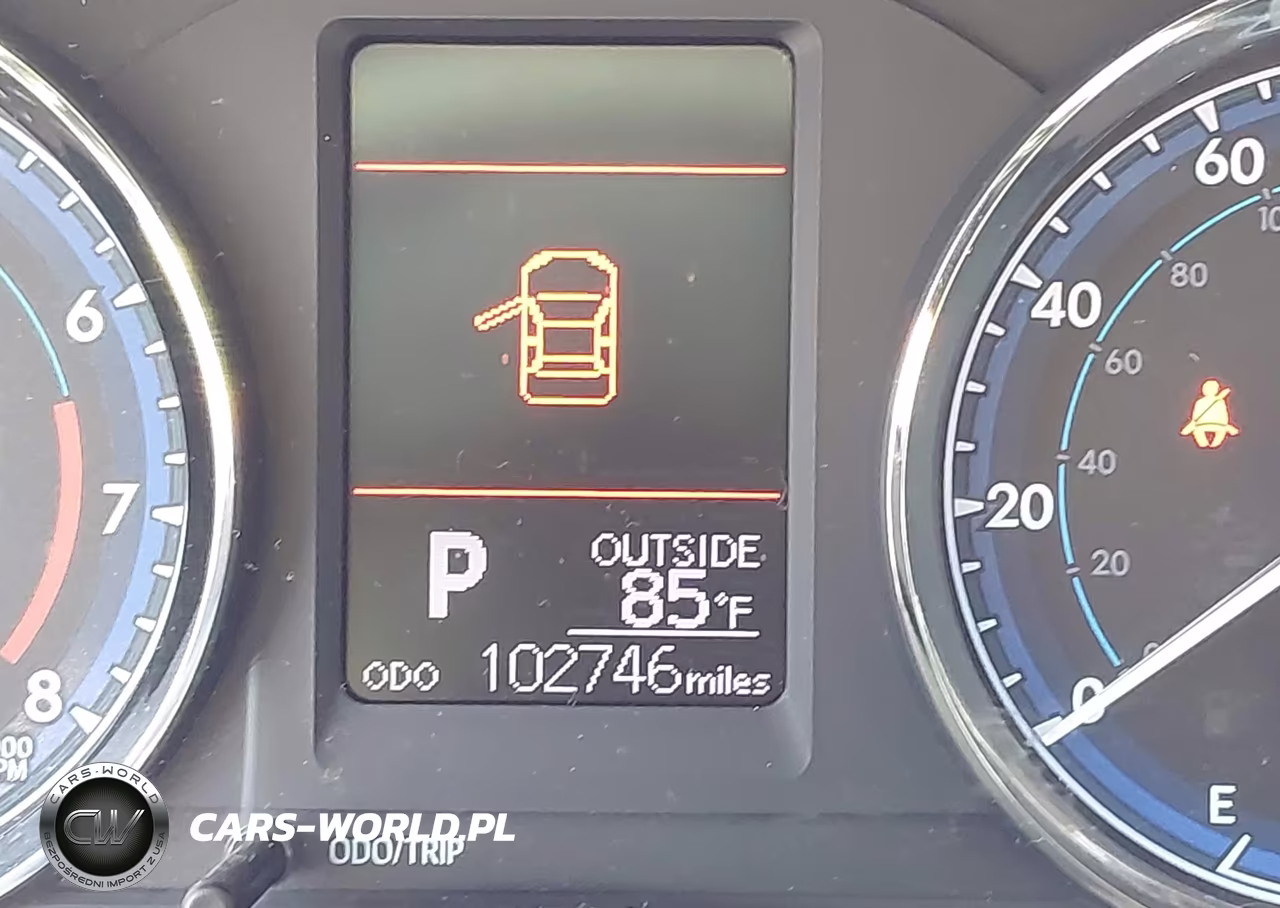 2018 Toyota Corolla Le VIN:5YFBURHE9JP840447 - 7