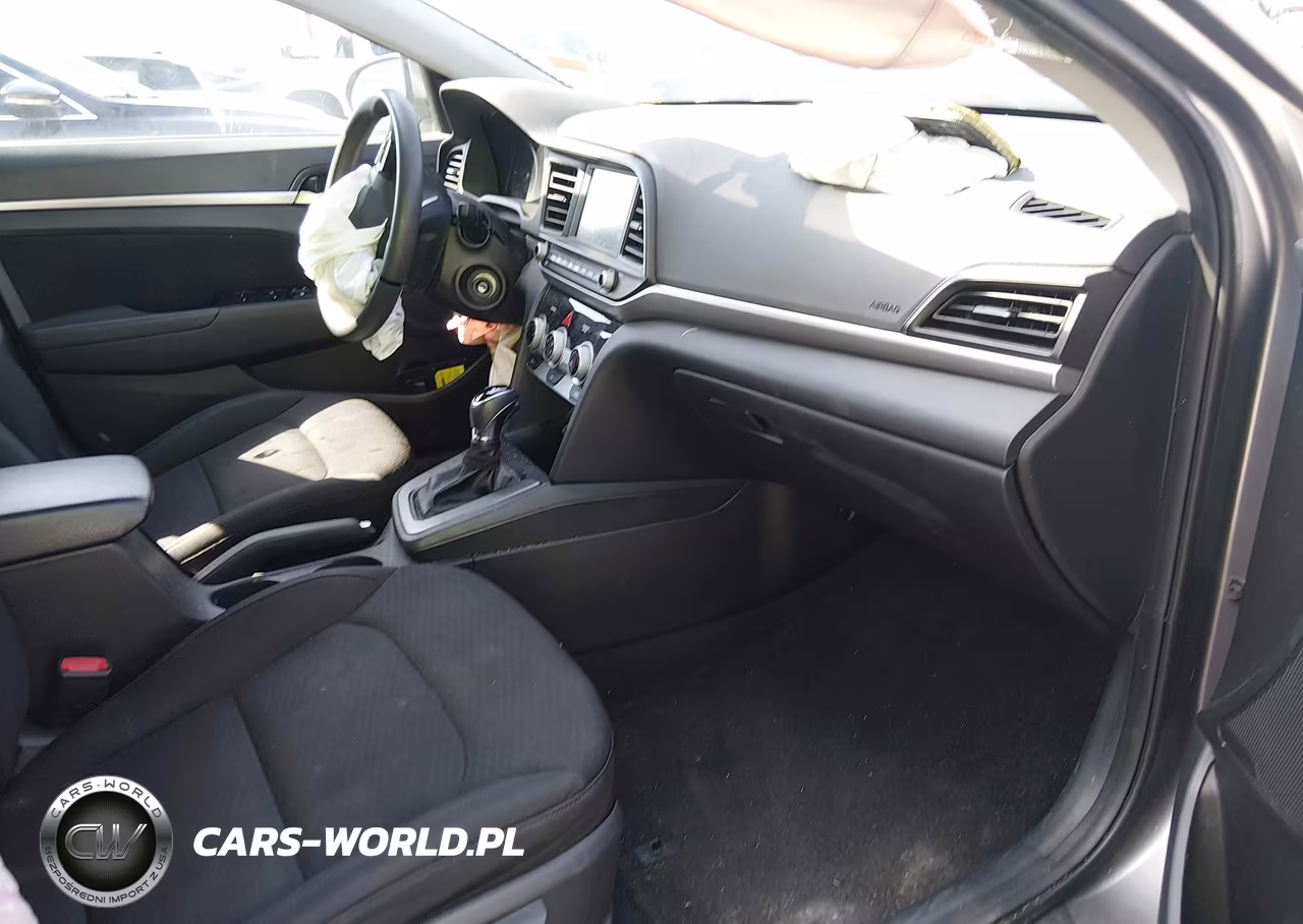 2019 Hyundai Elantra Sel VIN:5NPD84LF1KH471243 - 5
