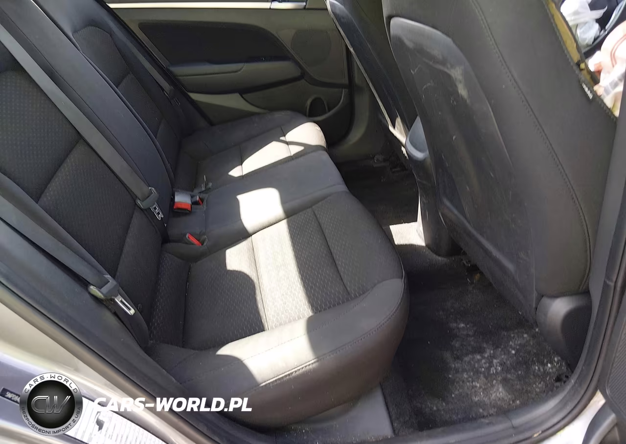 2019 Hyundai Elantra Sel VIN:5NPD84LF1KH471243 - 8