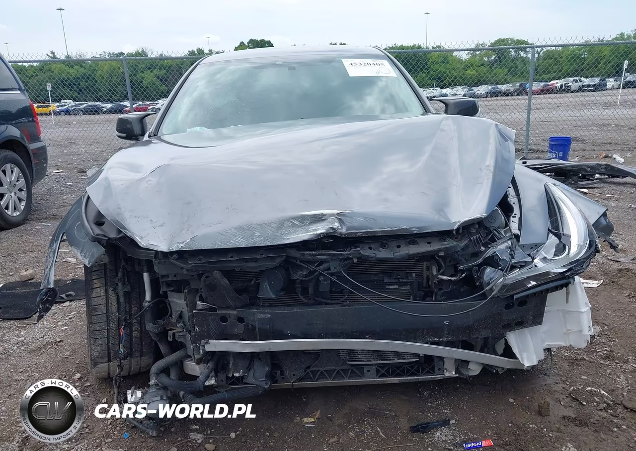 2017 Infiniti Q50 Premium VIN:JN1EV7ARXHM838346 - 6