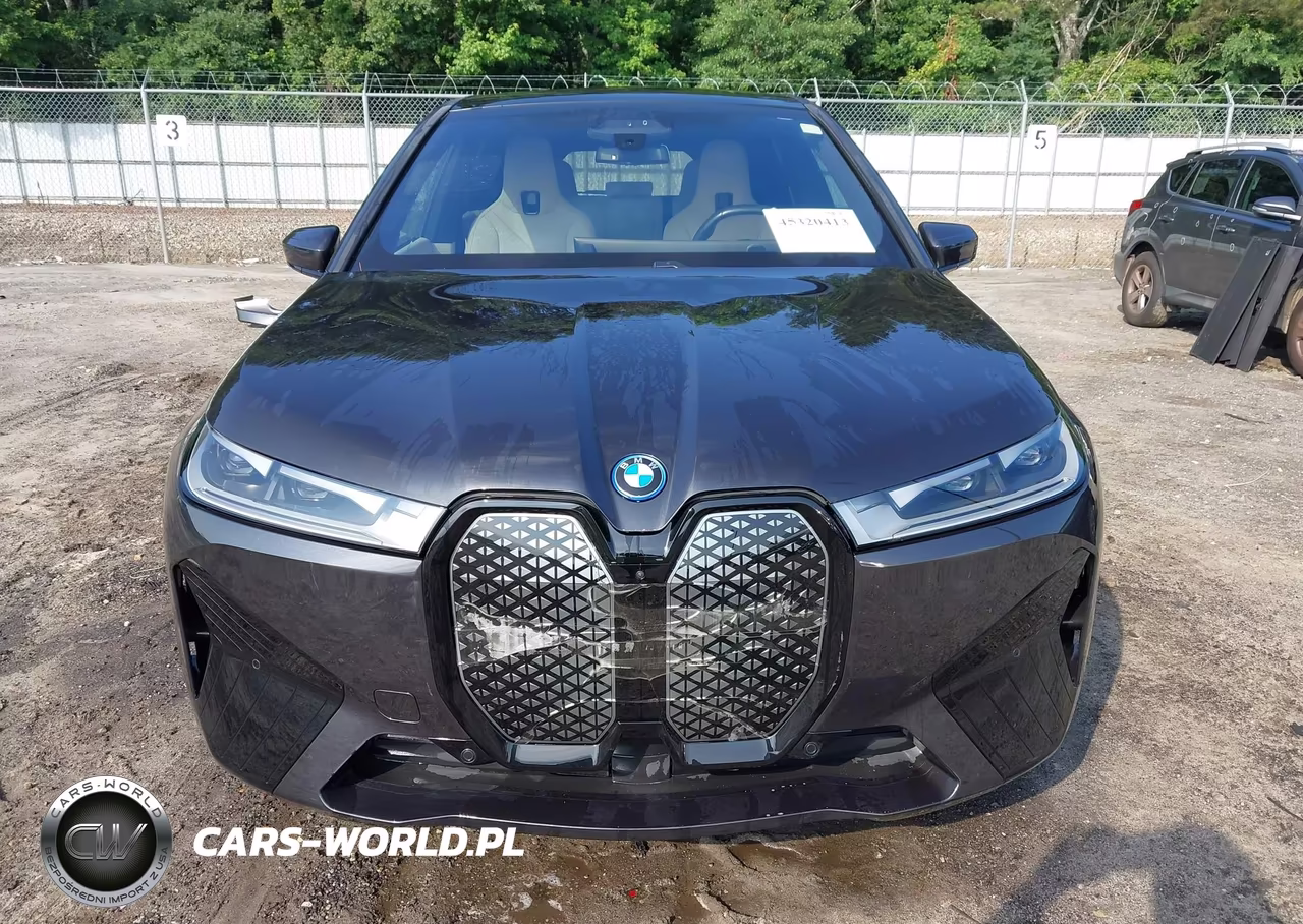 2025 BMW Ix xDrive50 VIN:WB523CF04SCS15712 - 13