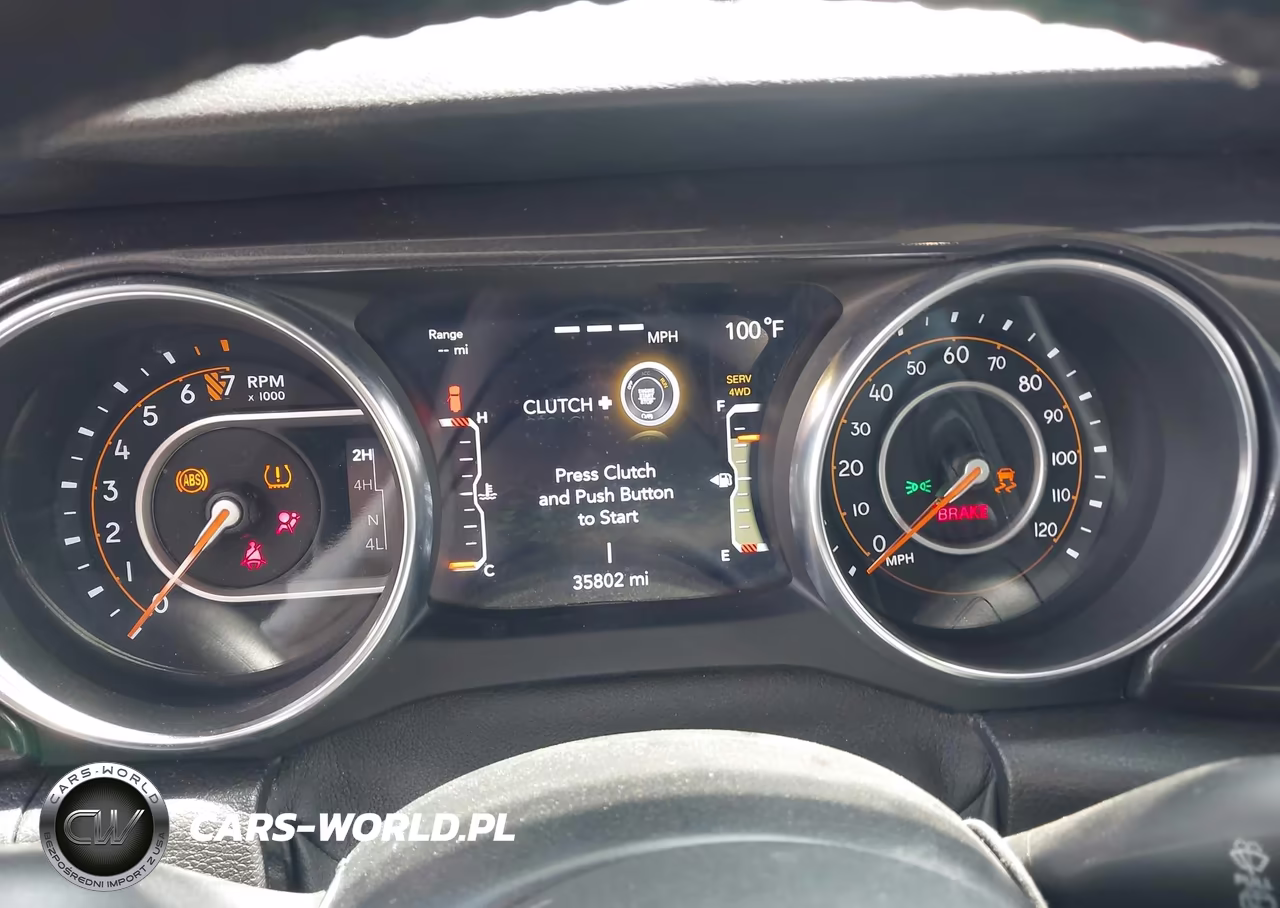 2020 Jeep Wrangler Unlimited Sport Altitude VIN:1C4HJXDG9LW341205 - 7