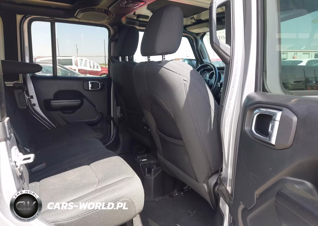 2020 Jeep Wrangler Unlimited Sport Altitude VIN:1C4HJXDG9LW341205 - 8