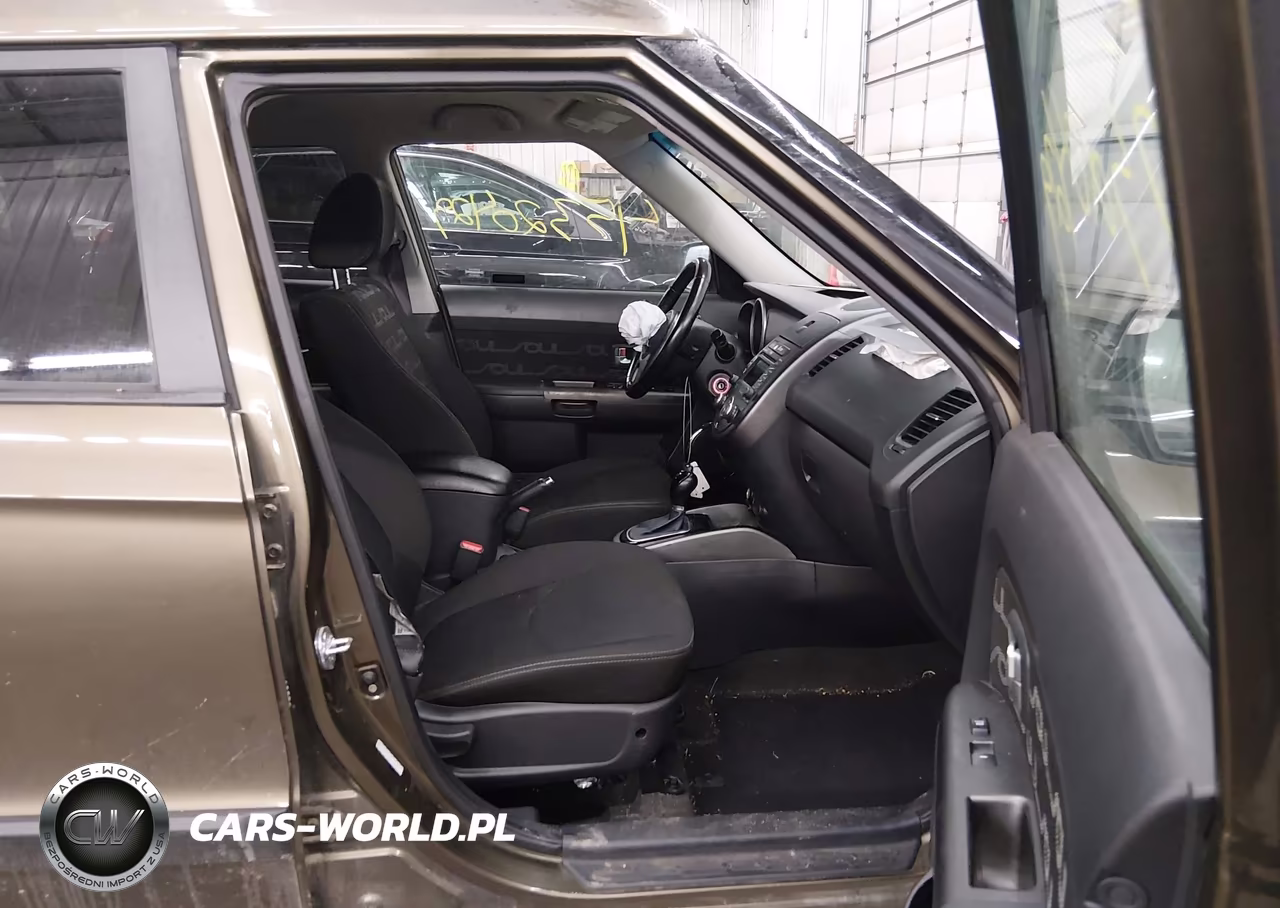 2013 Kia Soul + VIN:KNDJT2A68D7524388 - 5