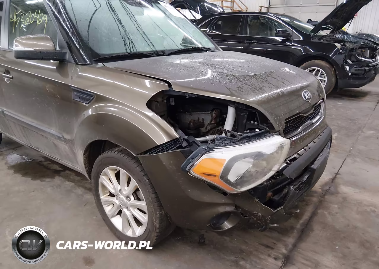 2013 Kia Soul + VIN:KNDJT2A68D7524388 - 6