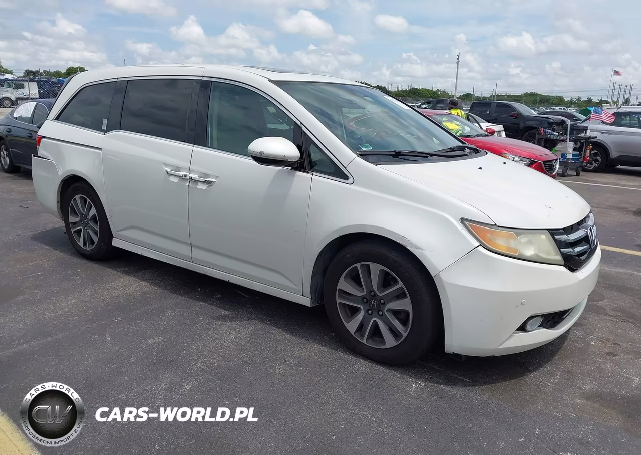 2015 Honda Odyssey Touring-Touring Elite – zdjęcie 1 z 16