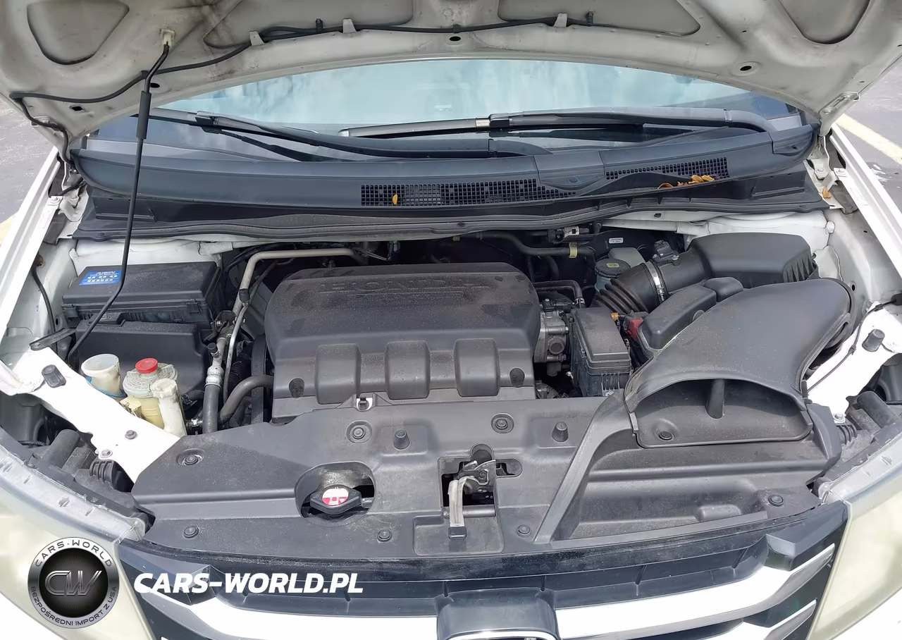2015 Honda Odyssey Touring-Touring Elite VIN:5FNRL5H9XFB049408 - 10