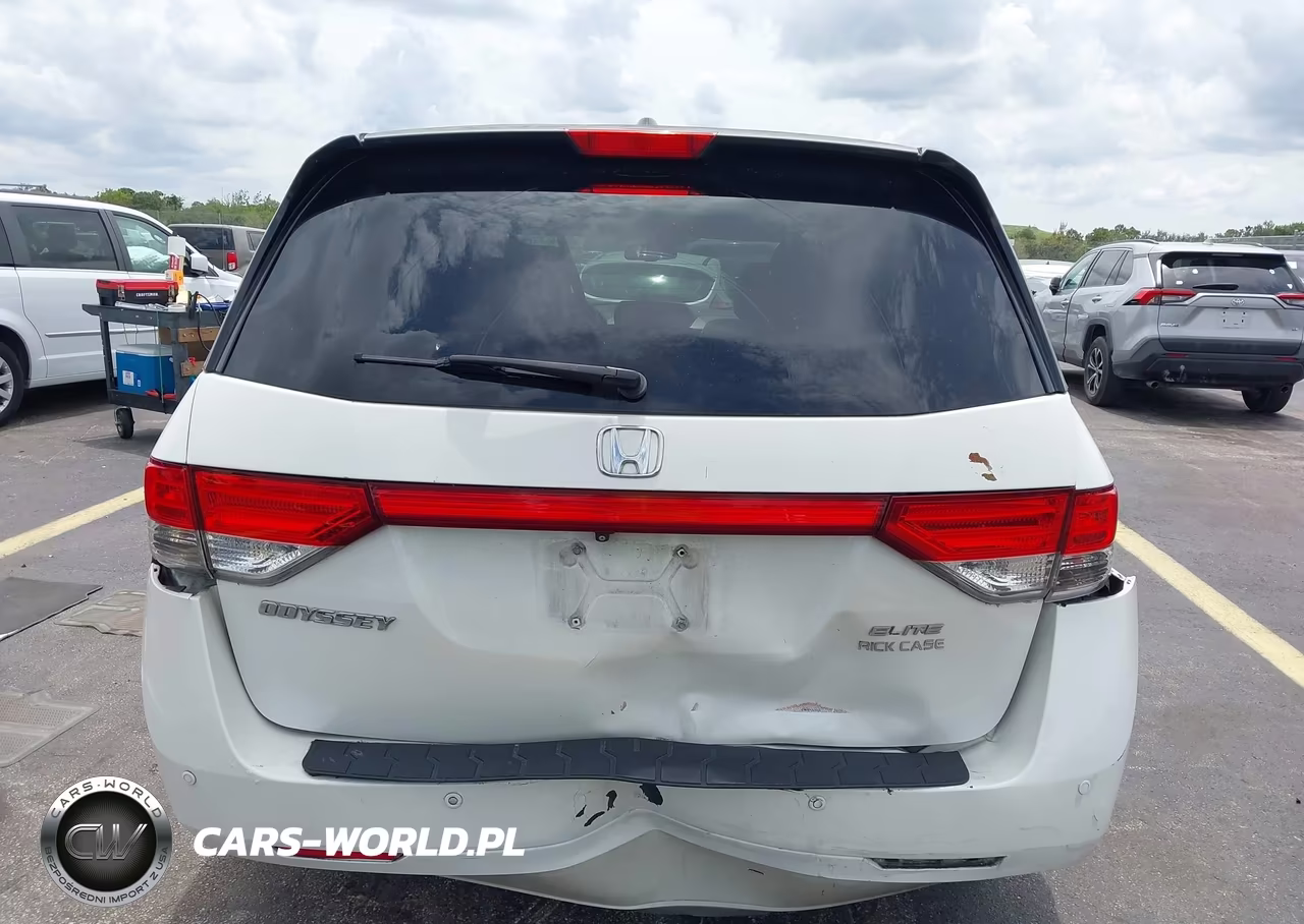 2015 Honda Odyssey Touring-Touring Elite VIN:5FNRL5H9XFB049408 - 16