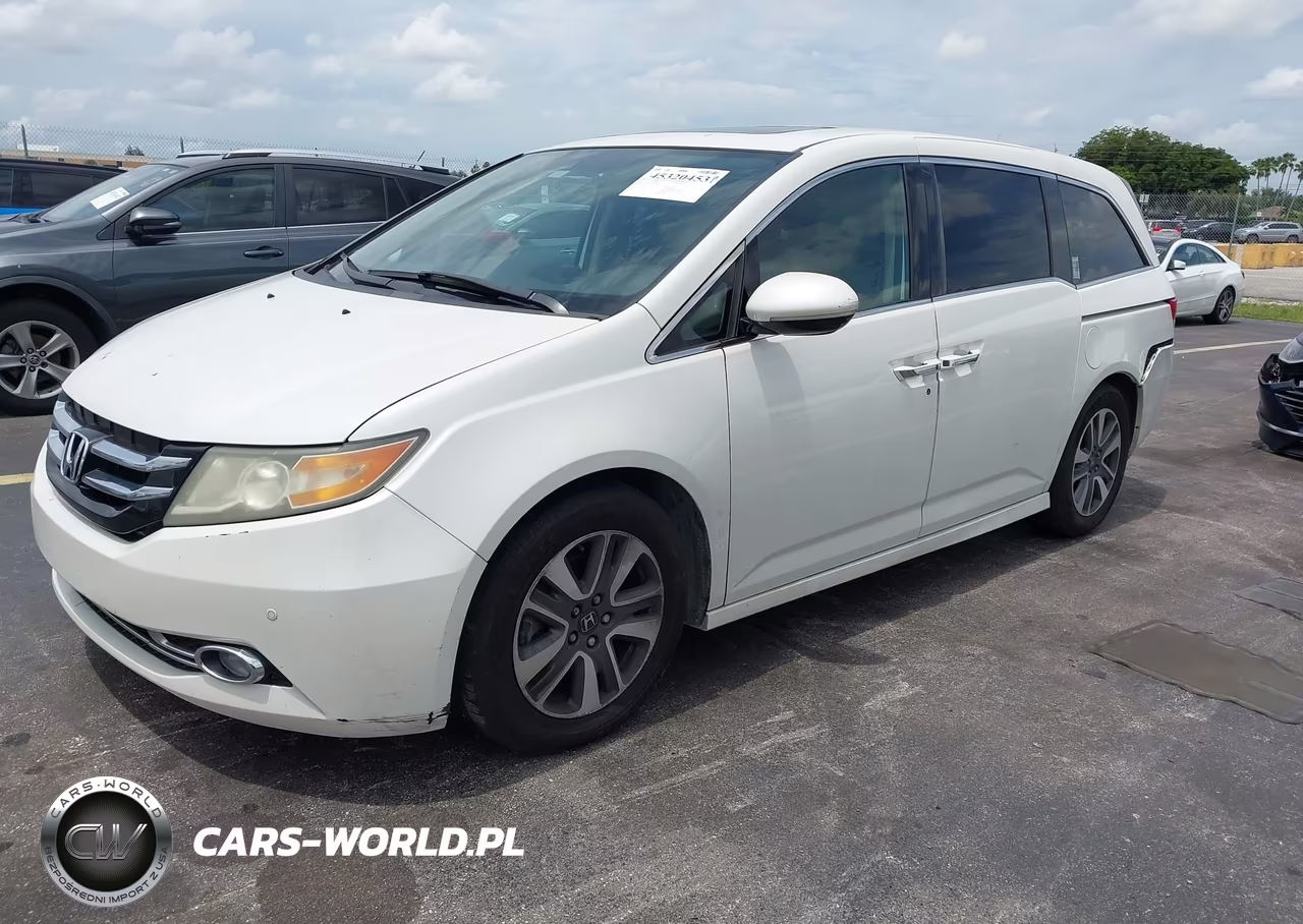 2015 Honda Odyssey Touring-Touring Elite VIN:5FNRL5H9XFB049408 - 2