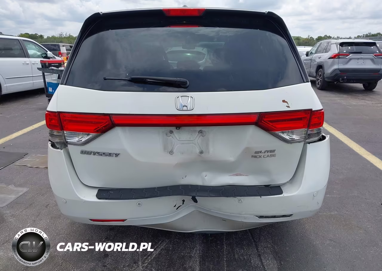 2015 Honda Odyssey Touring-Touring Elite VIN:5FNRL5H9XFB049408 - 6