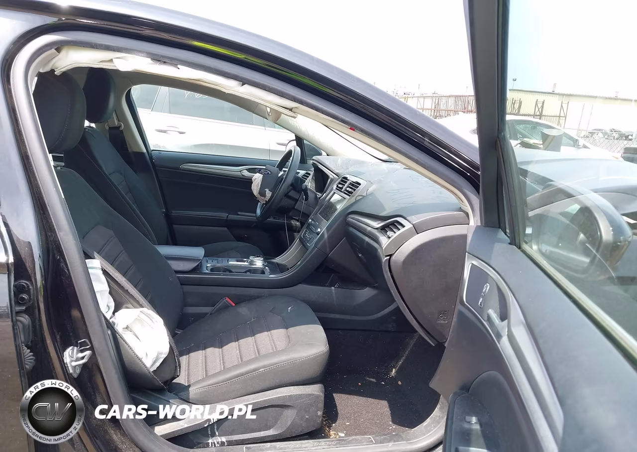 2020 Ford Fusion Se VIN:3FA6P0HD8LR108633 - 5