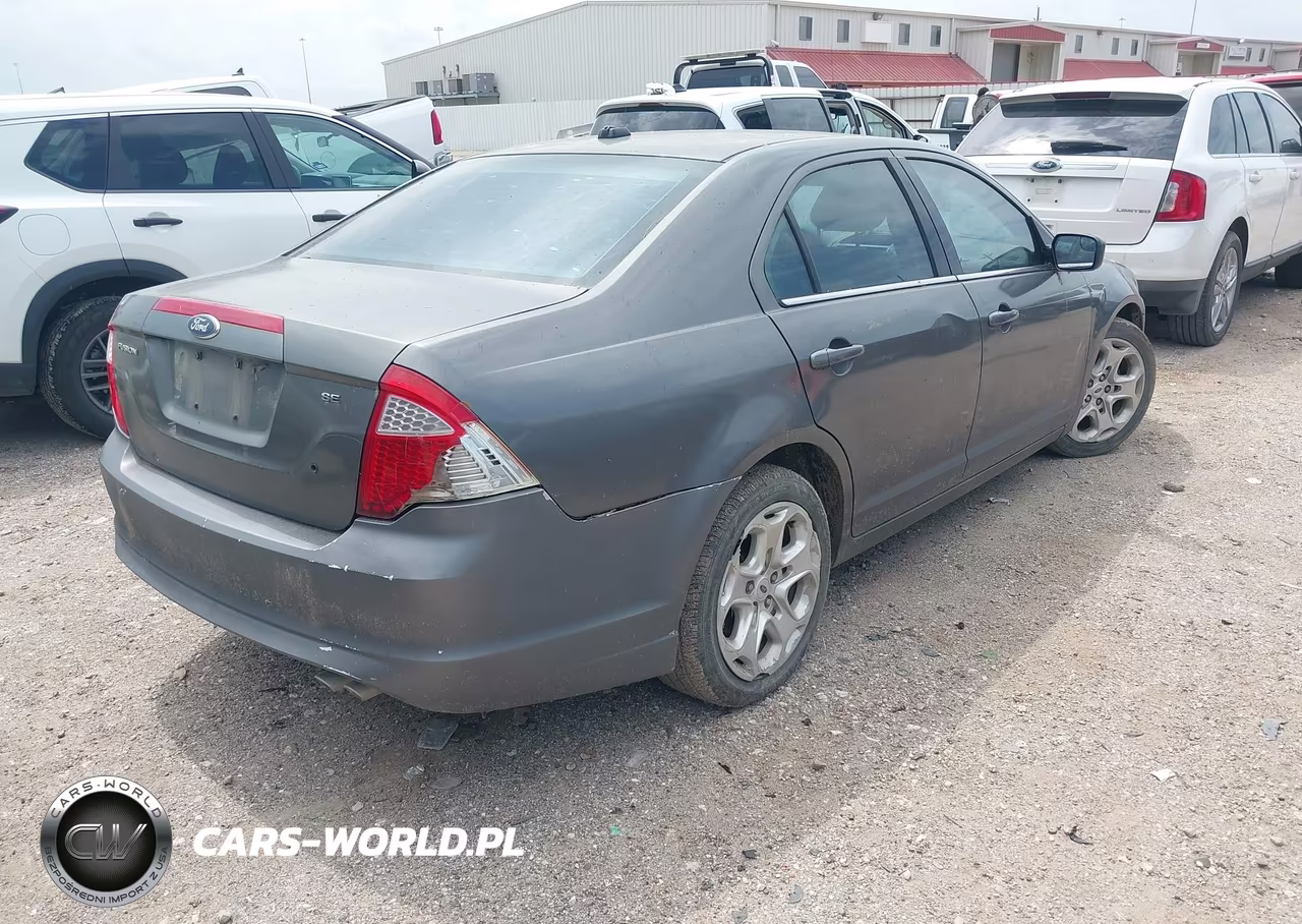 2011 Ford Fusion Se VIN:3FAHP0HA6BR214205 - 4