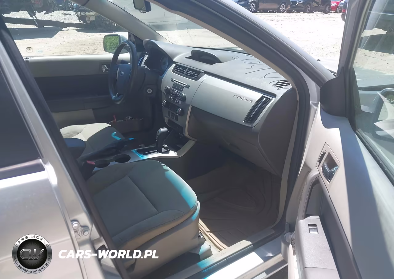 2010 Ford Focus Ses VIN:1FAHP3GN7AW184858 - 5