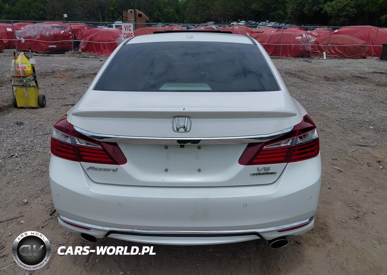 2016 Honda Accord Touring VIN:1HGCR3F92GA027782 - 16