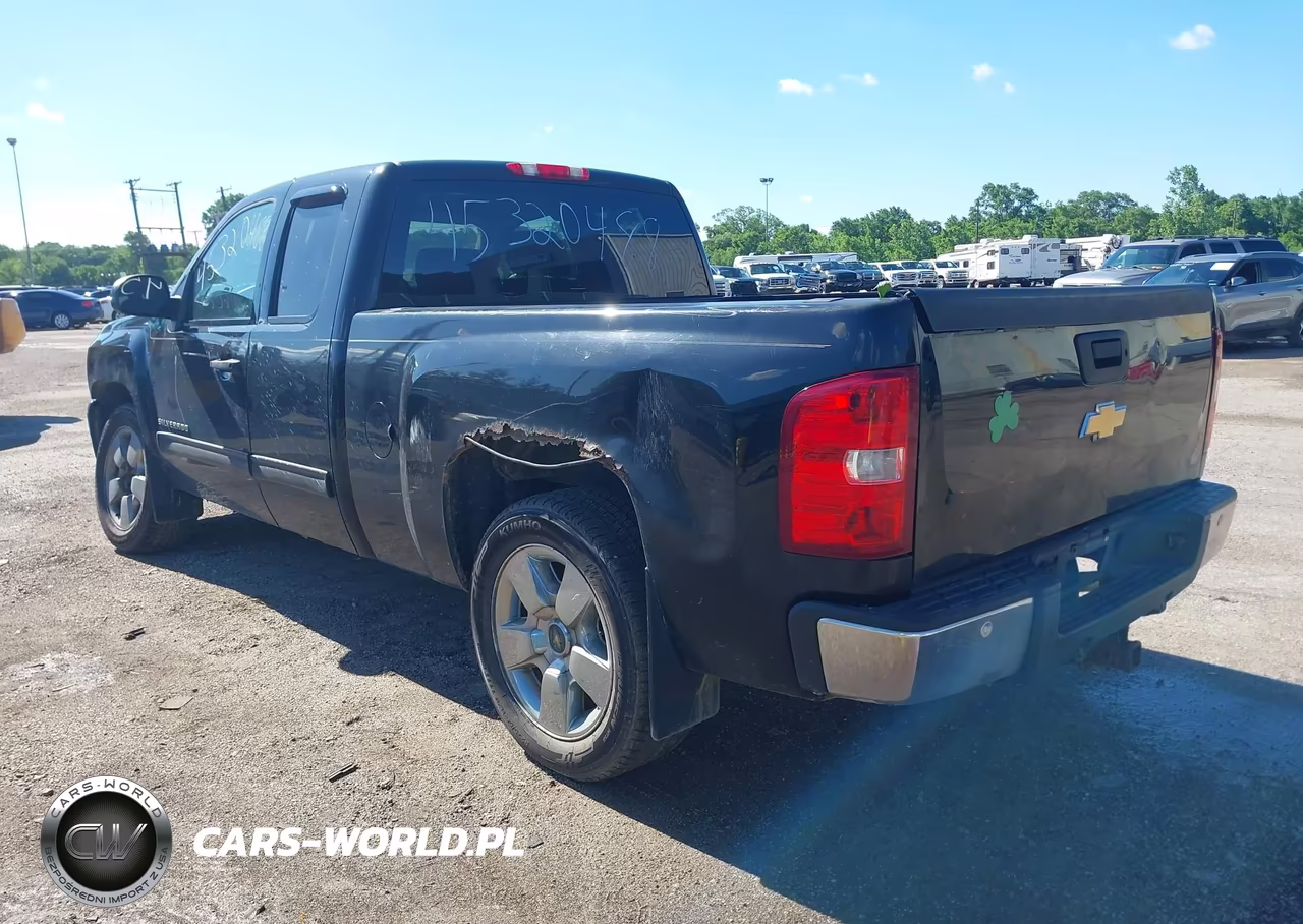 2011 Chevrolet Silverado 1500 Lt VIN:1GCRKSE36BZ227790 - 3