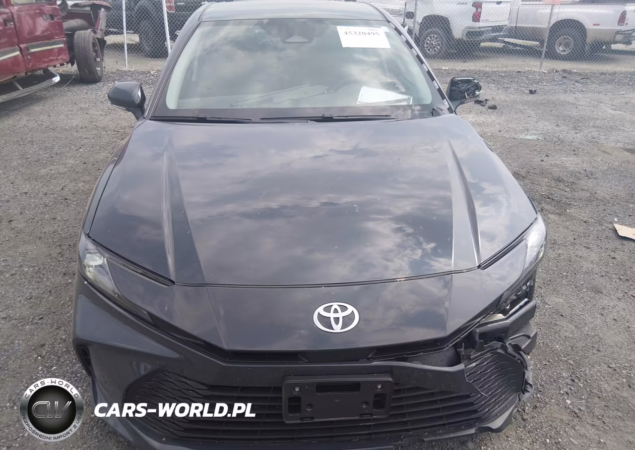 2026 Toyota Camry Le VIN:4T1DAACK4TU698039 - 12