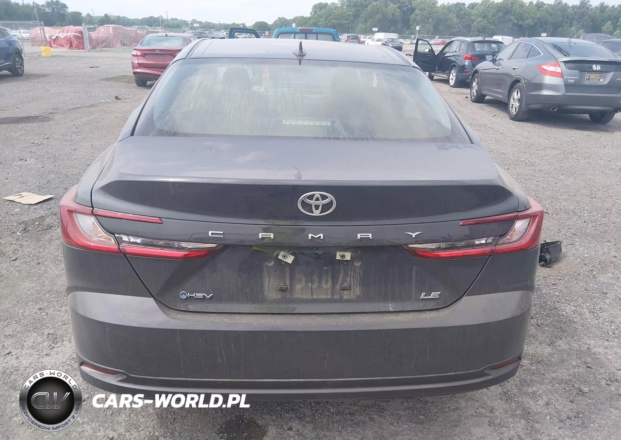 2026 Toyota Camry Le VIN:4T1DAACK4TU698039 - 16