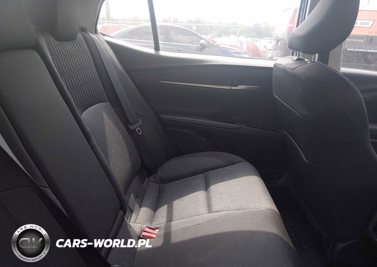2026 Toyota Camry Le VIN:4T1DAACK4TU698039 - 8