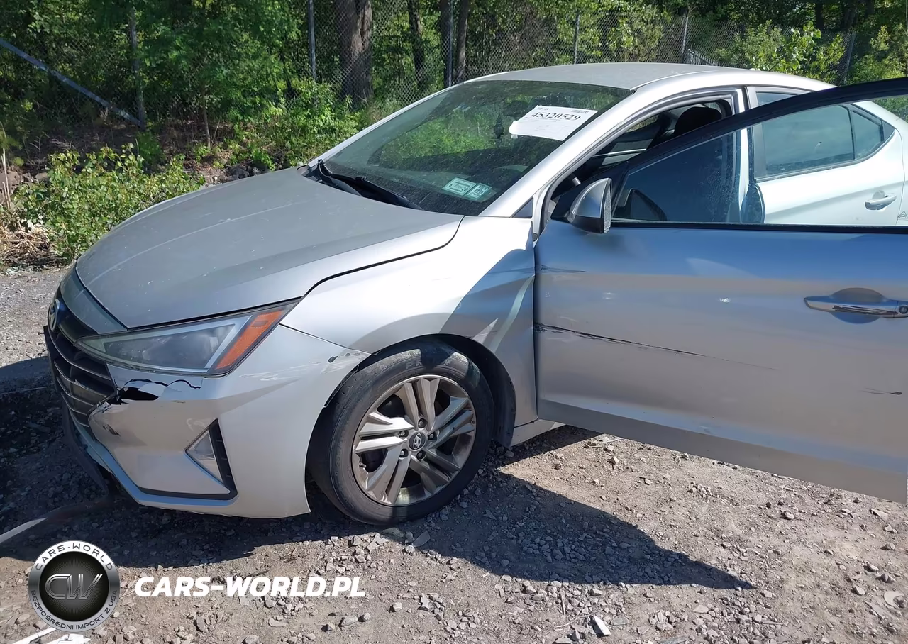 2019 Hyundai Elantra Sel VIN:5NPD84LF5KH450525 - 6