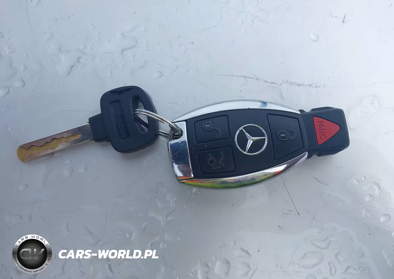 2013 Mercedes-Benz E 550 4Matic VIN:WDDHF9BBXDA697669 - 11