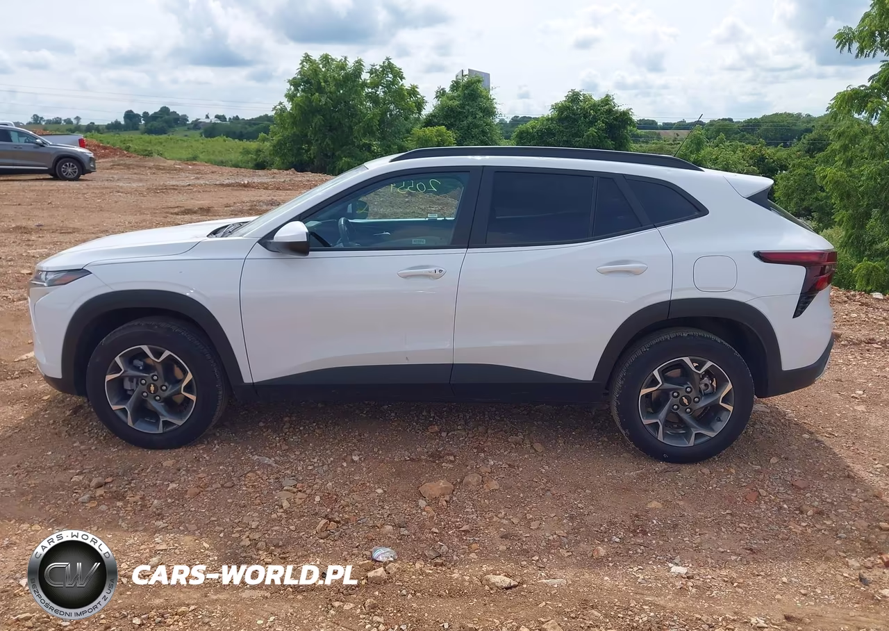 2025 Chevrolet Trax Fwd Lt VIN:KL77LHEP8SC236811 - 14