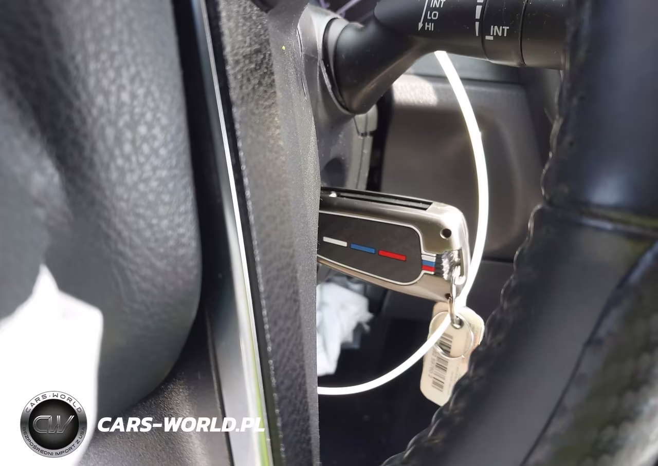 2020 Toyota Camry Se VIN:4T1G11AKXLU964650 - 11