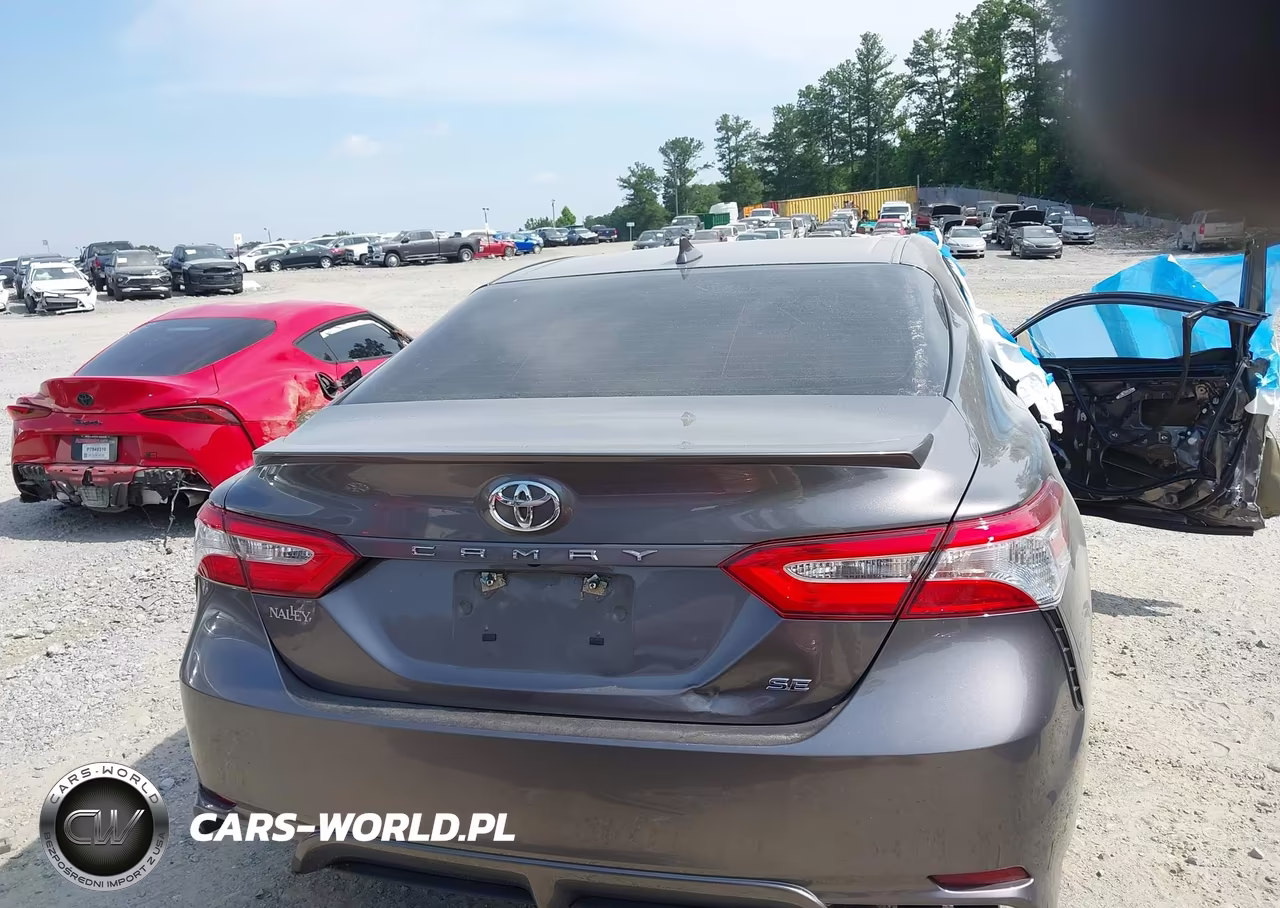 2020 Toyota Camry Se VIN:4T1G11AKXLU964650 - 16