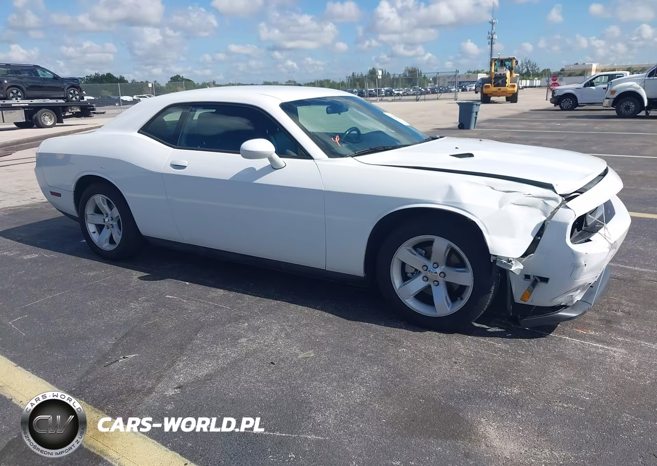 2012 Dodge Challenger Sxt