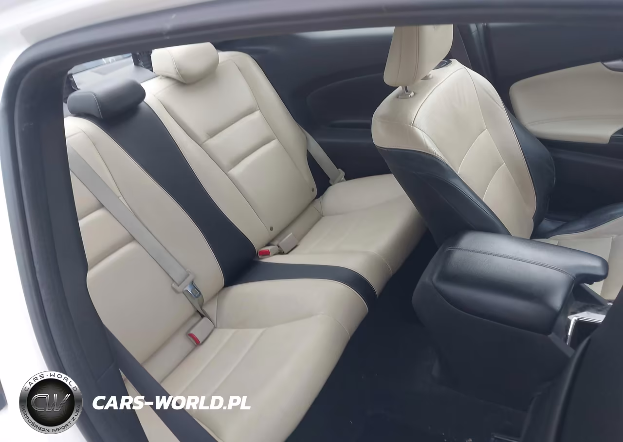 2017 Honda Accord Ex-L VIN:1HGCT1B83HA000918 - 8
