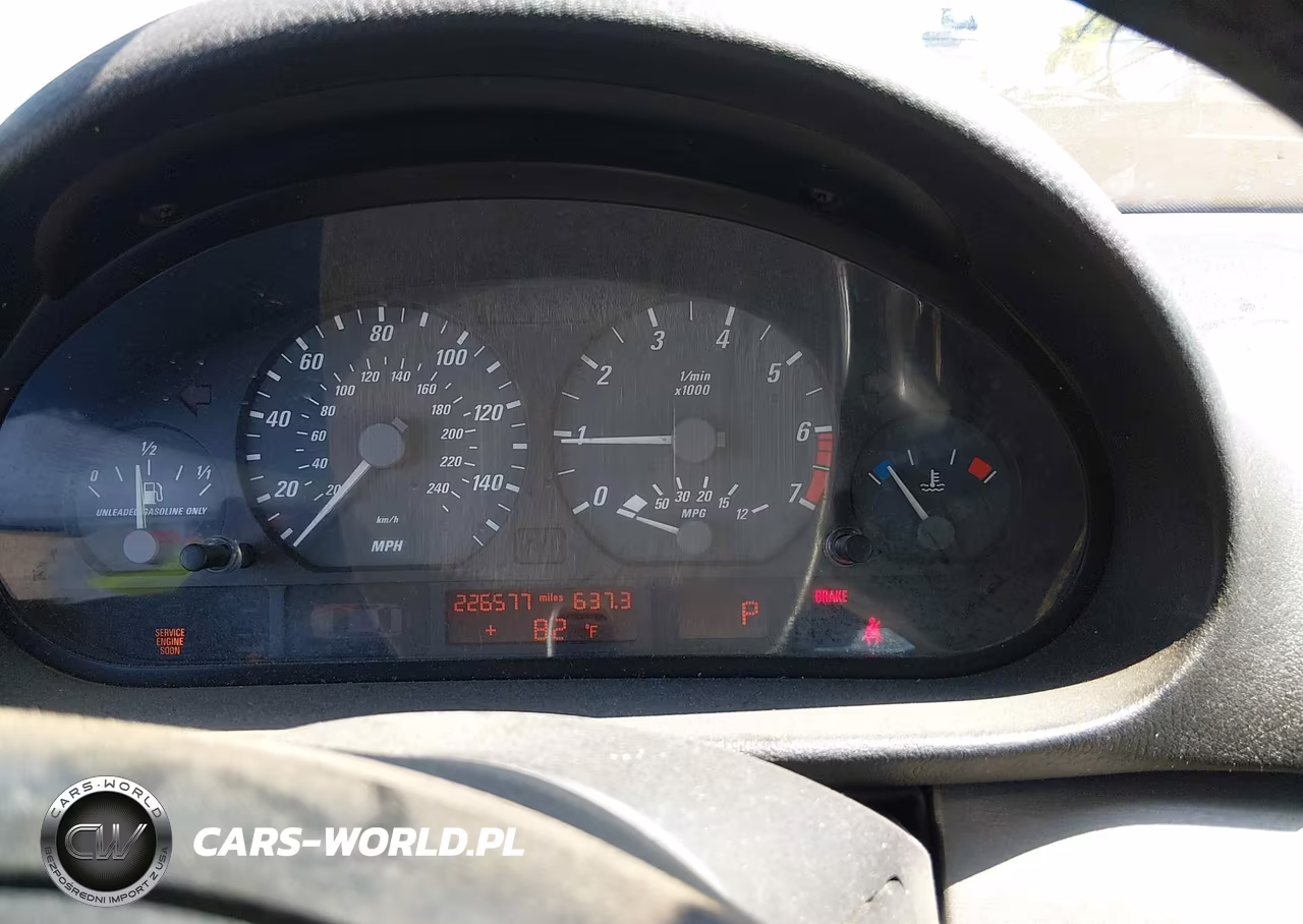 2002 BMW 325Ci VIN:WBABS33412PG85106 - 7