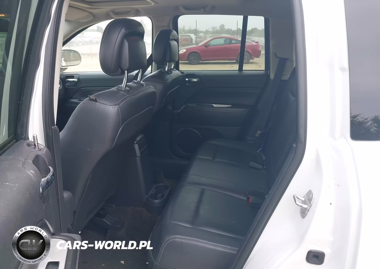2014 Jeep Compass High Altitude VIN:1C4NJCEA2ED757701 - 8
