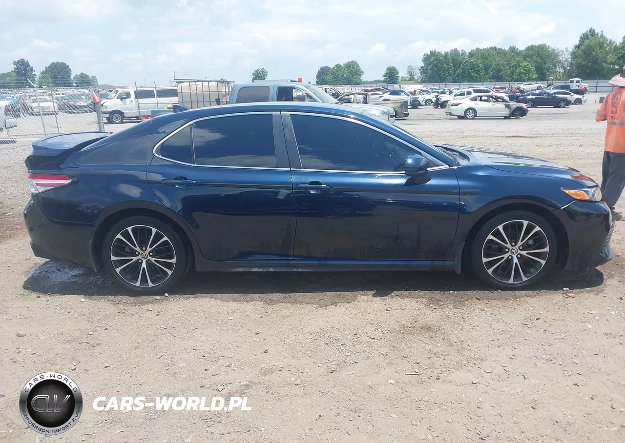 2020 Toyota Camry Se VIN:4T1G11AK5LU956634 - 13