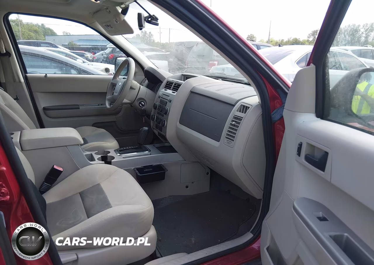 2008 Ford Escape Xlt VIN:1FMCU93158KA77727 - 5
