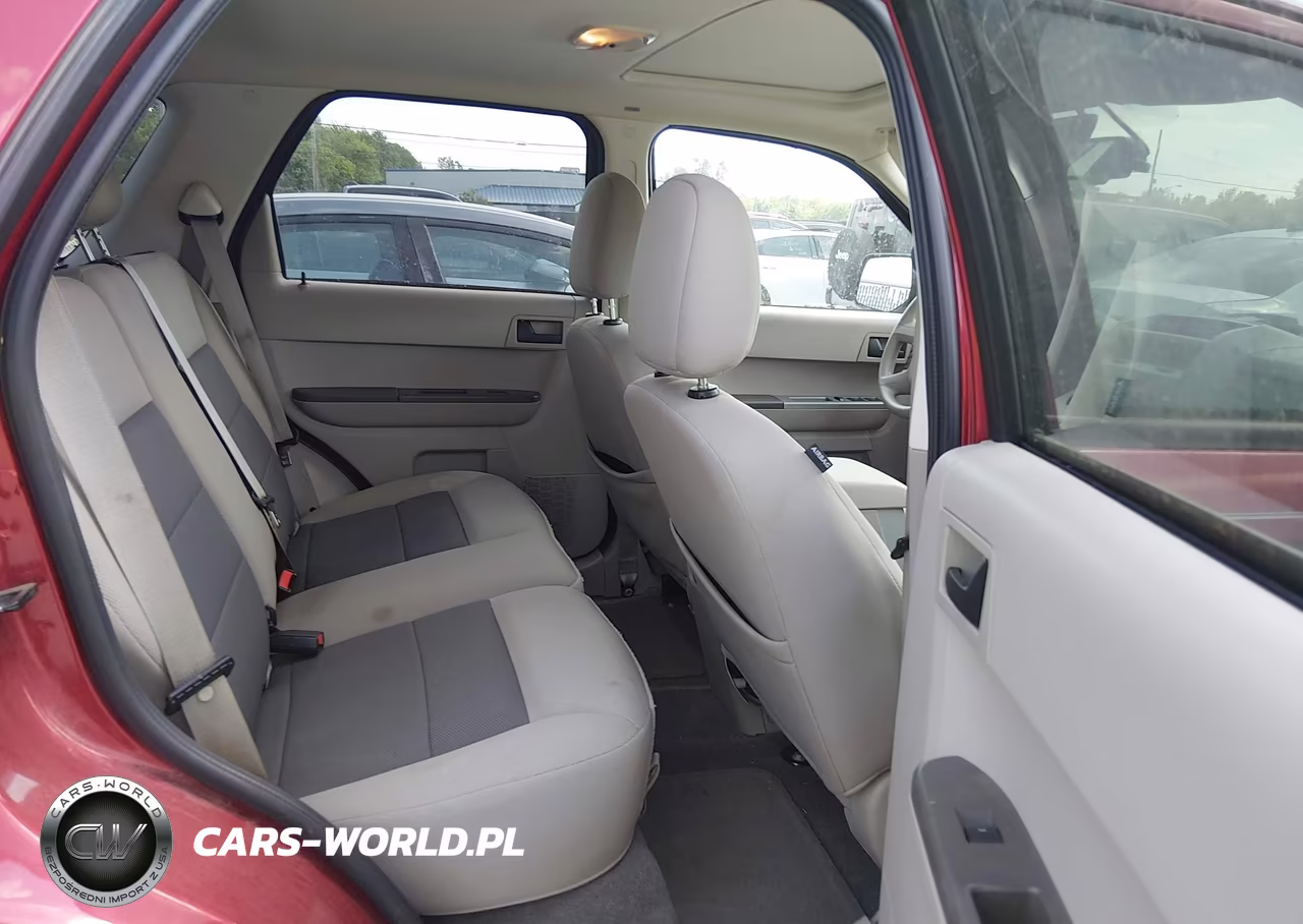 2008 Ford Escape Xlt VIN:1FMCU93158KA77727 - 8
