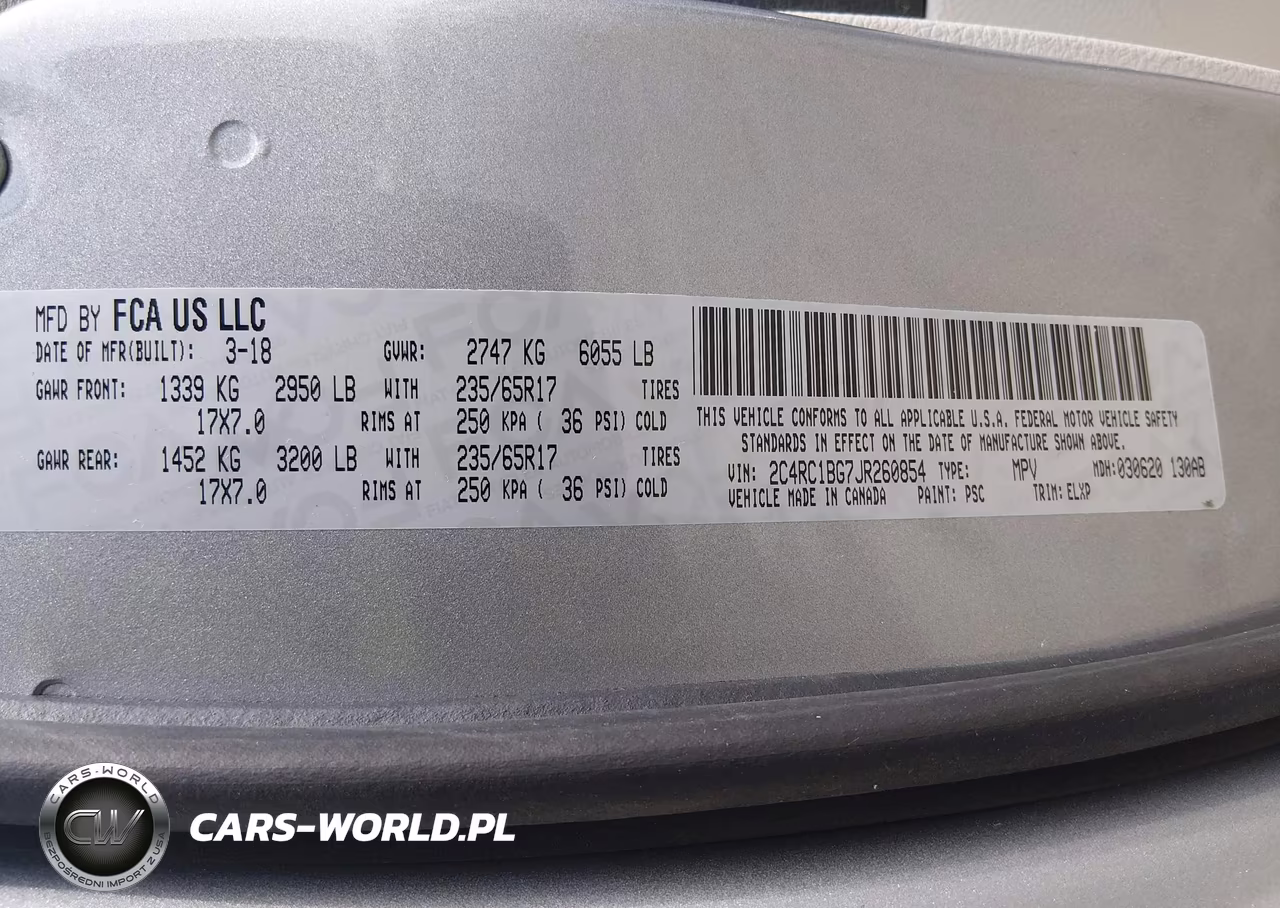 2018 Chrysler Pacifica Touring L VIN:2C4RC1BG7JR260854 - 9