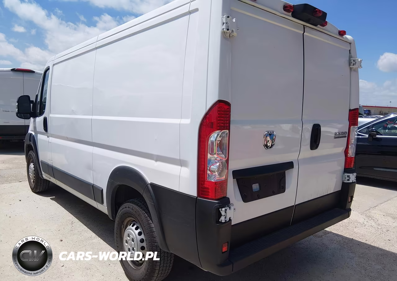 2025 Ram Promaster 2500 Tradesman Low Roof 136 Wb W-Pass Seat VIN:3C6LRVVG1SE511532 - 3