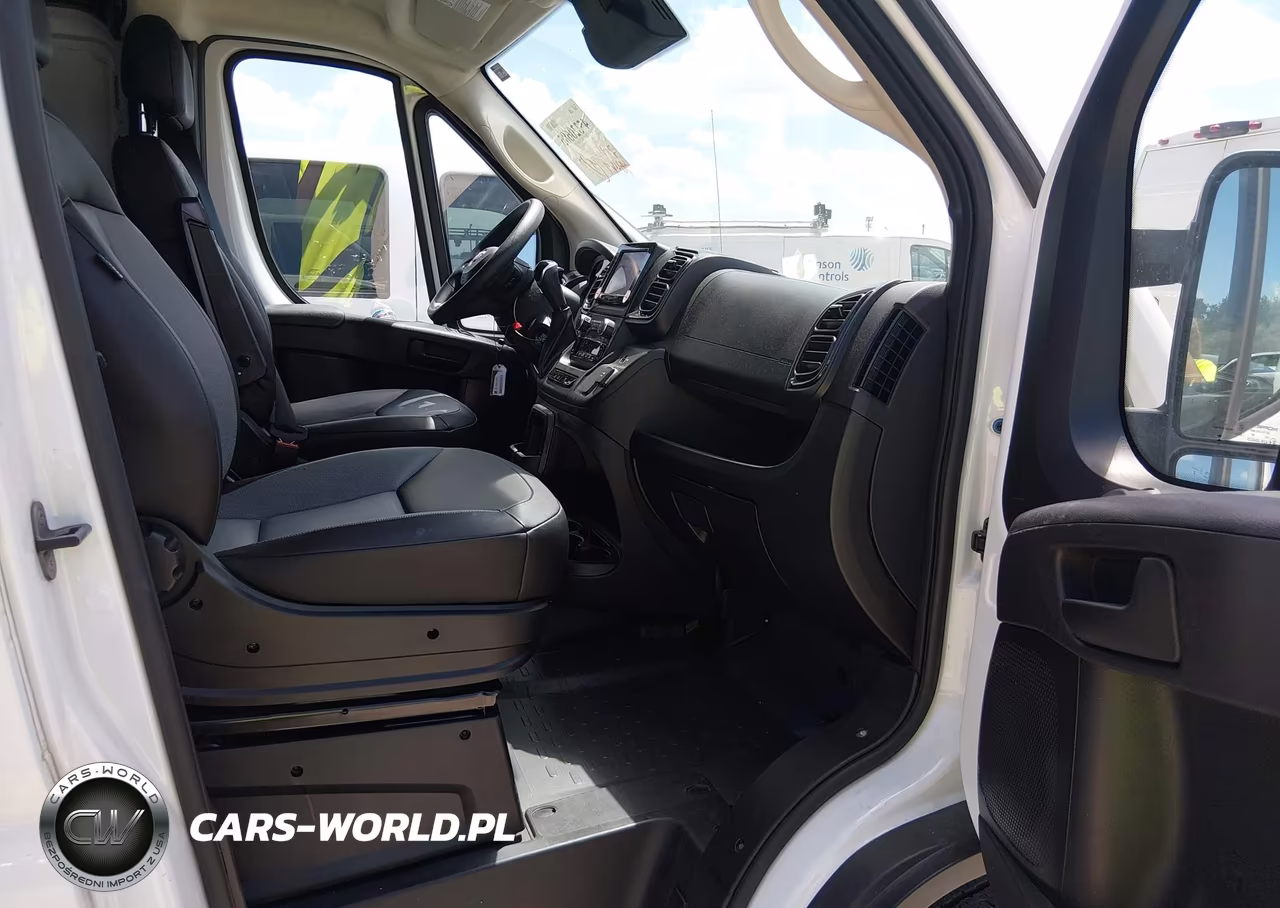 2025 Ram Promaster 2500 Tradesman Low Roof 136 Wb W-Pass Seat VIN:3C6LRVVG1SE511532 - 5