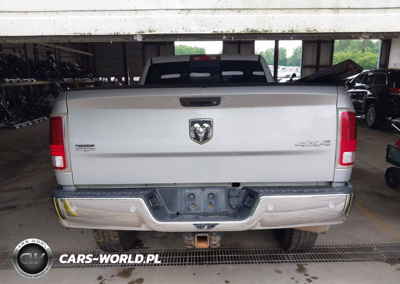 2017 Ram 2500 Laramie 4X4 6'4 Box VIN:3C6UR5FL4HG620628 - 16