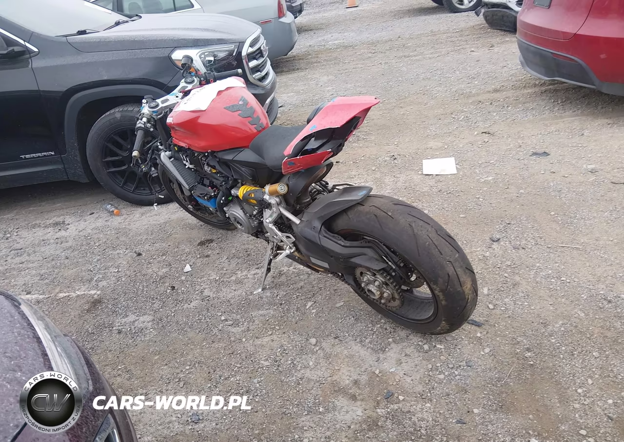 2024 Ducati Panigale V2 VIN:ZDMHAATWXRB015424 - 3