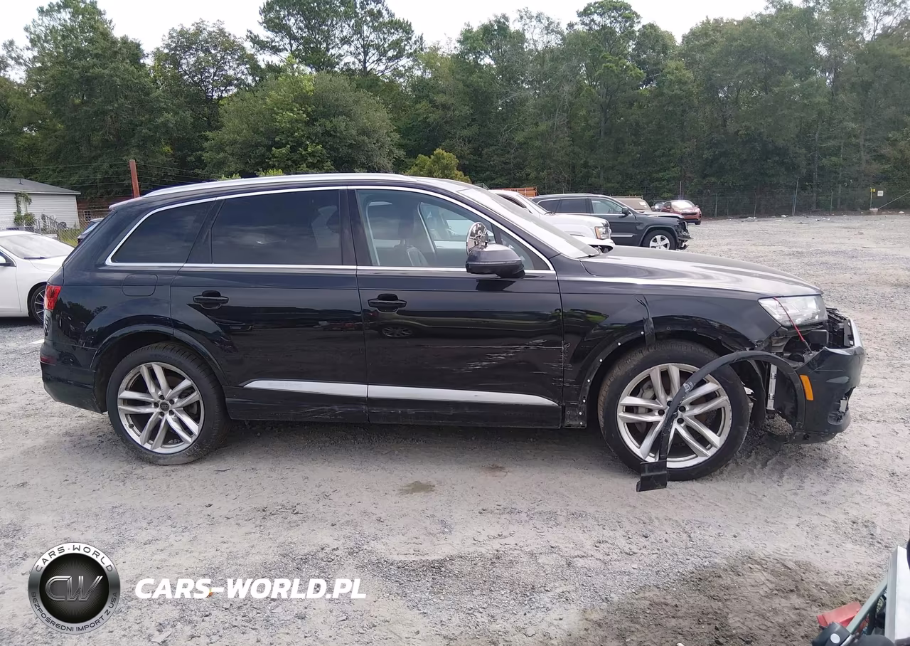2018 Audi Q7 3.0T Premium VIN:WA1VAAF72JD053459 - 13