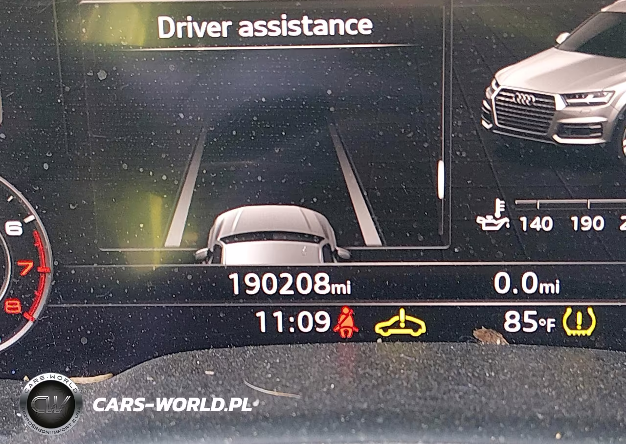 2018 Audi Q7 3.0T Premium VIN:WA1VAAF72JD053459 - 15