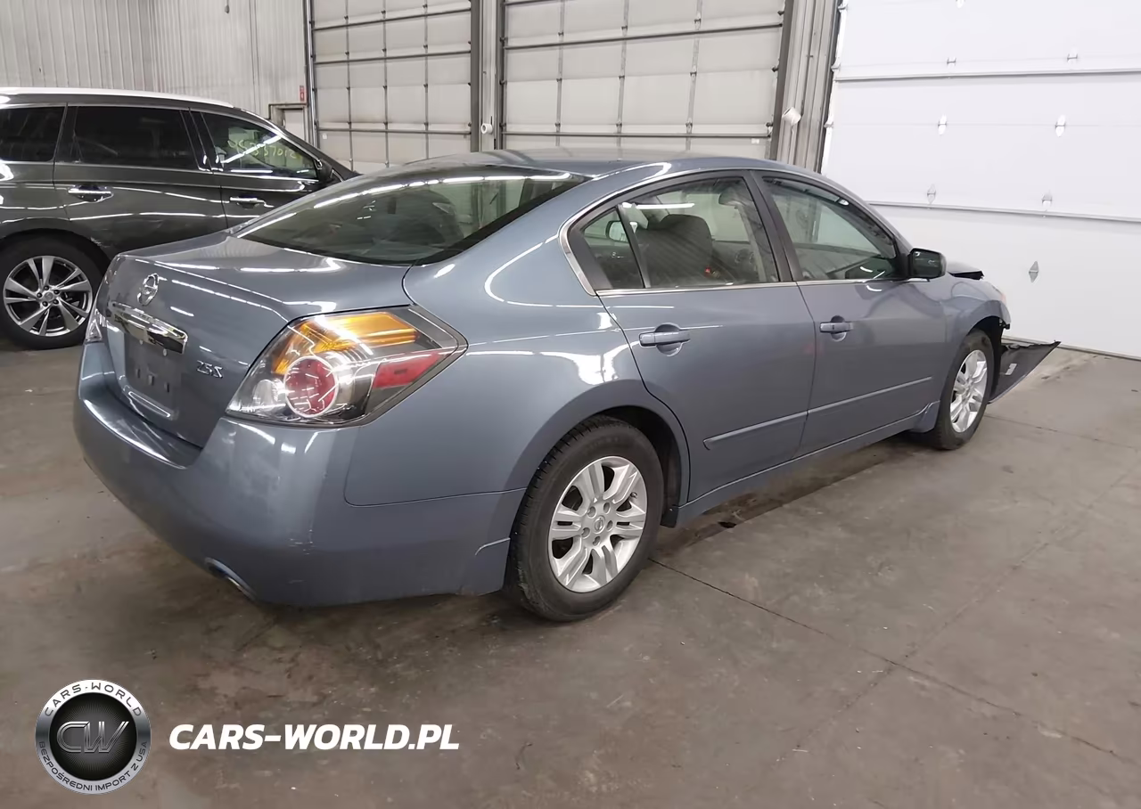 2010 Nissan Altima 2.5 S VIN:1N4AL2AP3AN405668 - 4