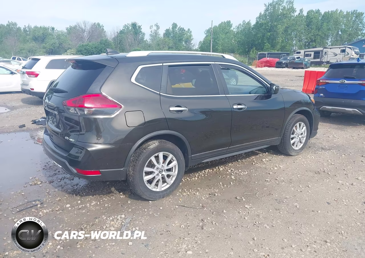 2017 Nissan Rogue Sv VIN:KNMAT2MV2HP575572 - 4