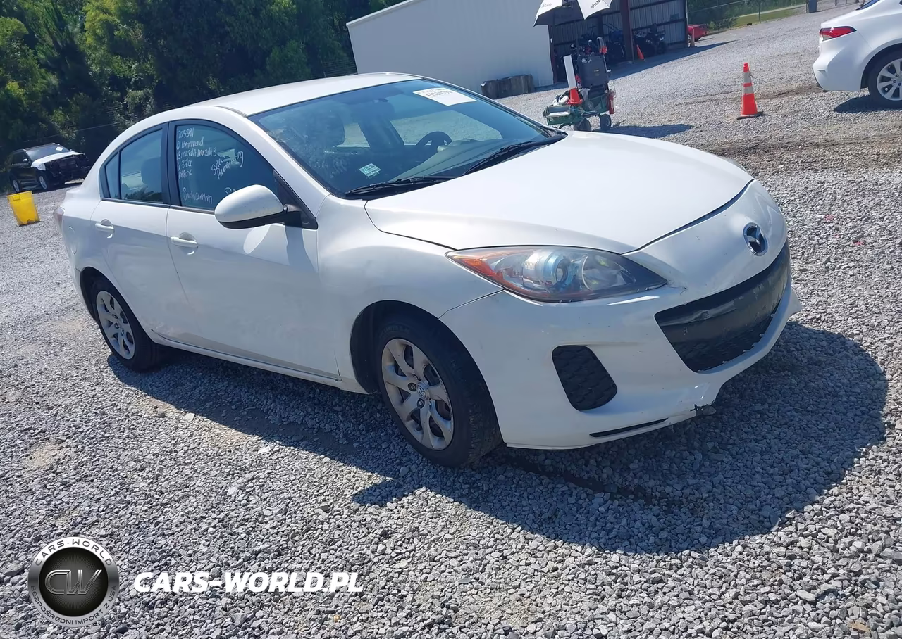 2013 Mazda Mazda3 I Sport – zdjęcie 1 z 11