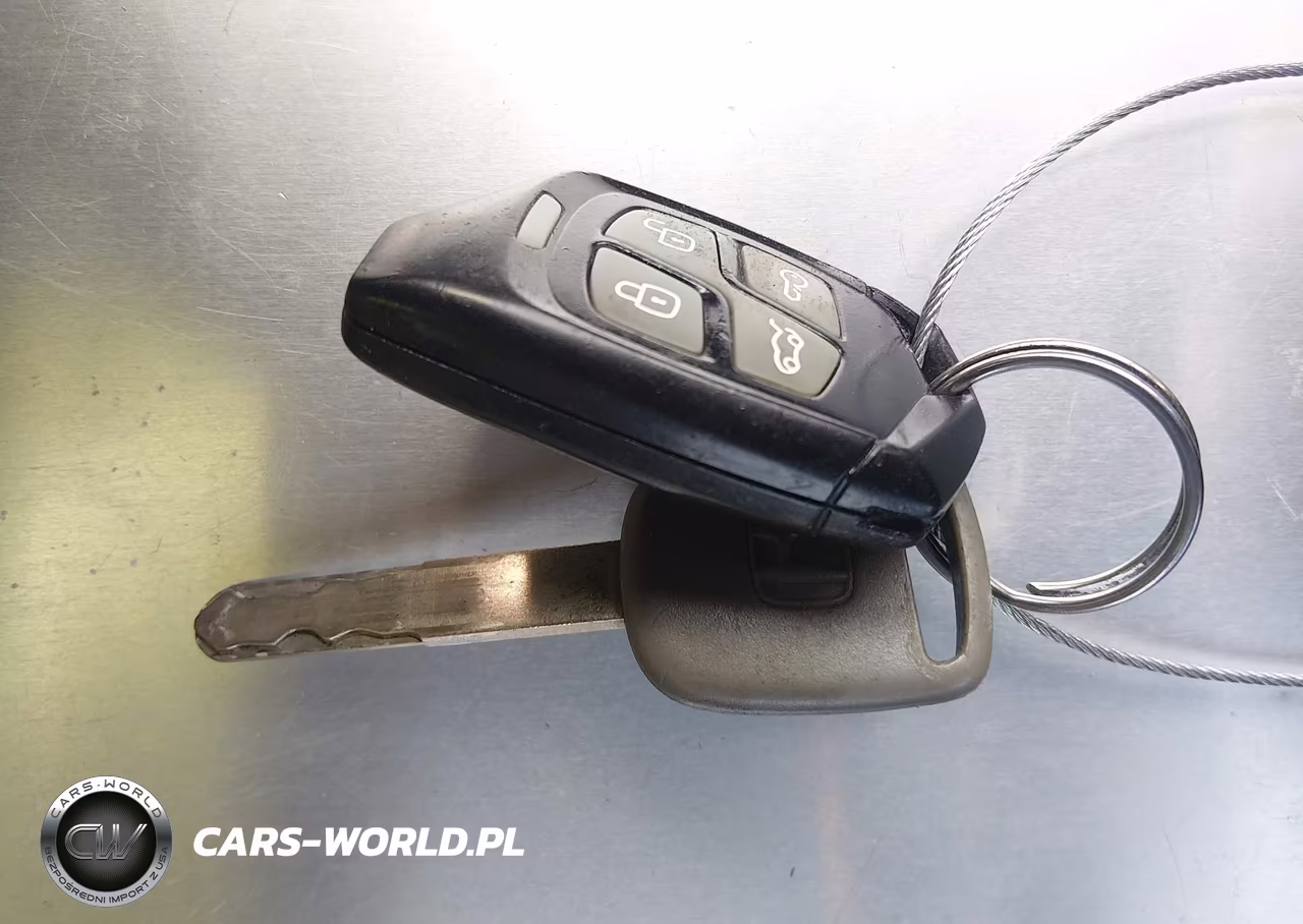 2011 Honda Pilot Touring VIN:5FNYF4H9XBB052848 - 11