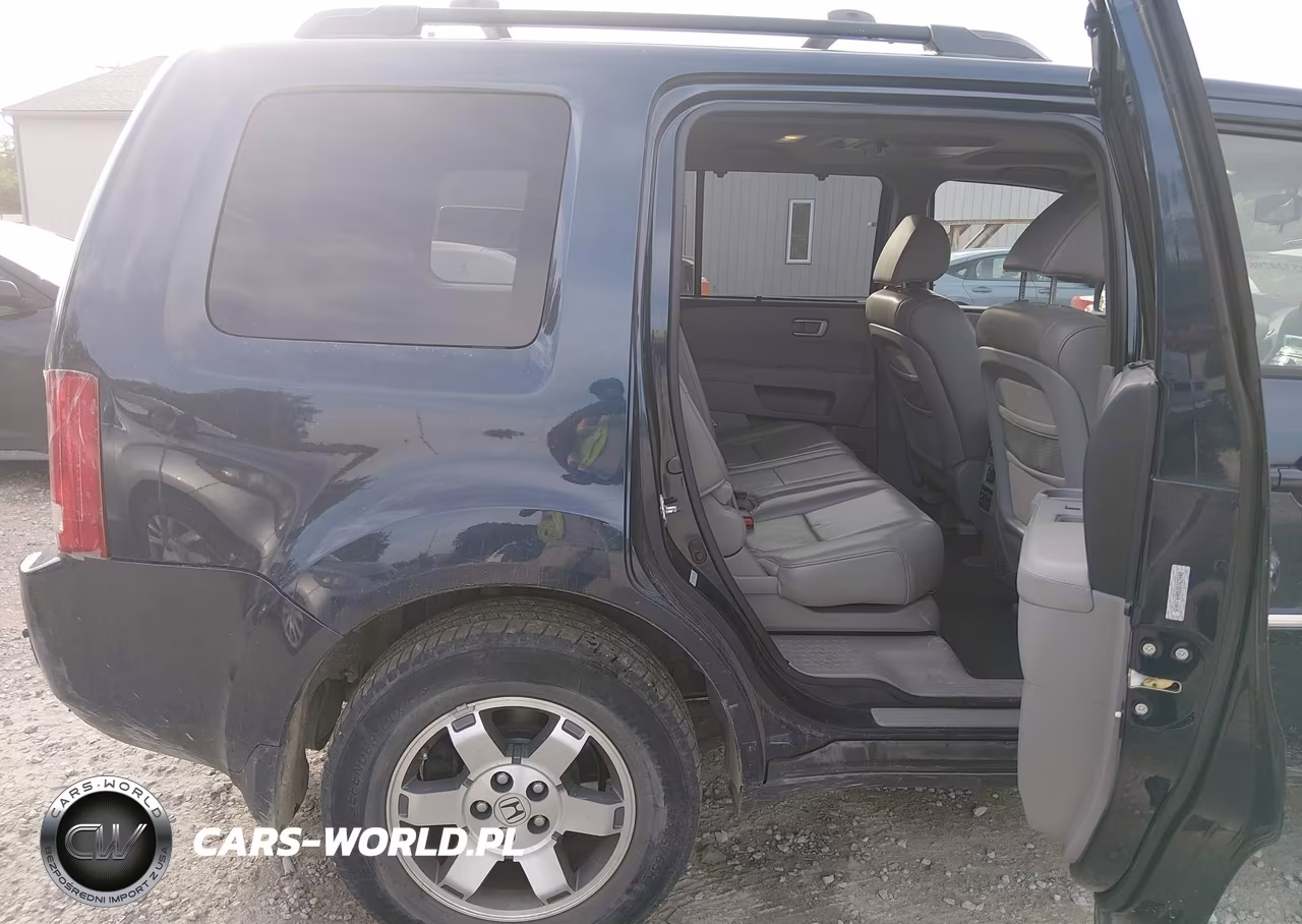 2011 Honda Pilot Touring VIN:5FNYF4H9XBB052848 - 8